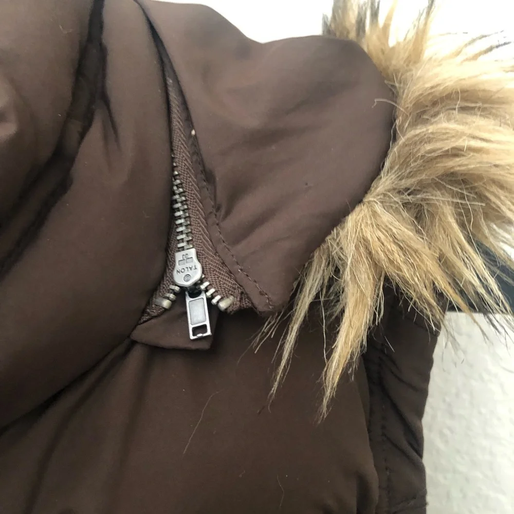 Hollister Red Plaid & Brown Puffer Vest w/ Detachable Fur Hood Size Large - Picture 9 of 14